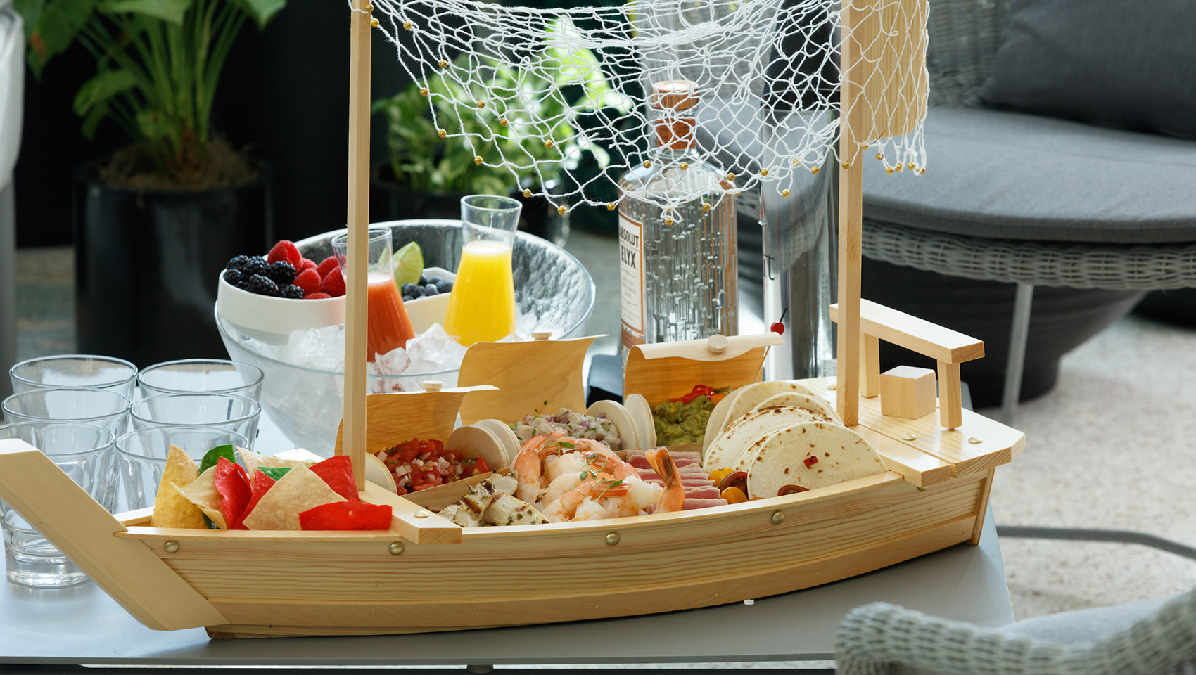 Beach X-scape Bar and Grill